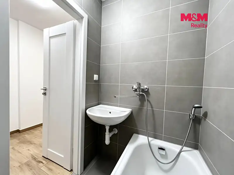 Prodej bytu 3+1 56 m², Karviná – náhled fotky 3