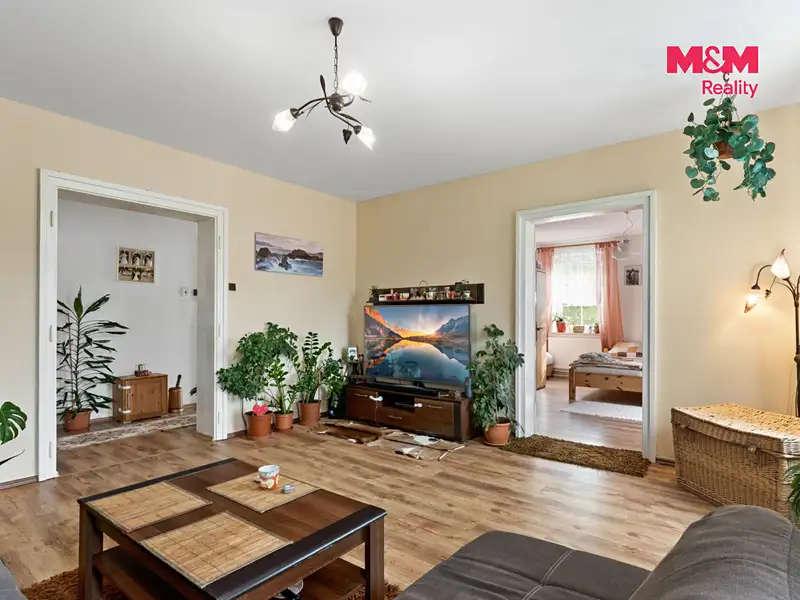 Prodej rodinného domu 300 m², pozemek 1243 m², Raspenava – náhled fotky 3