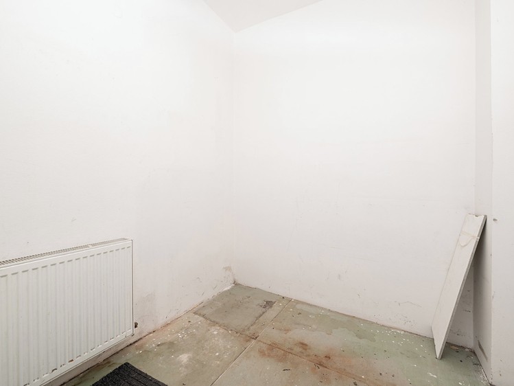 Prodej komerčního prostoru, 179 m² (12 z 23)