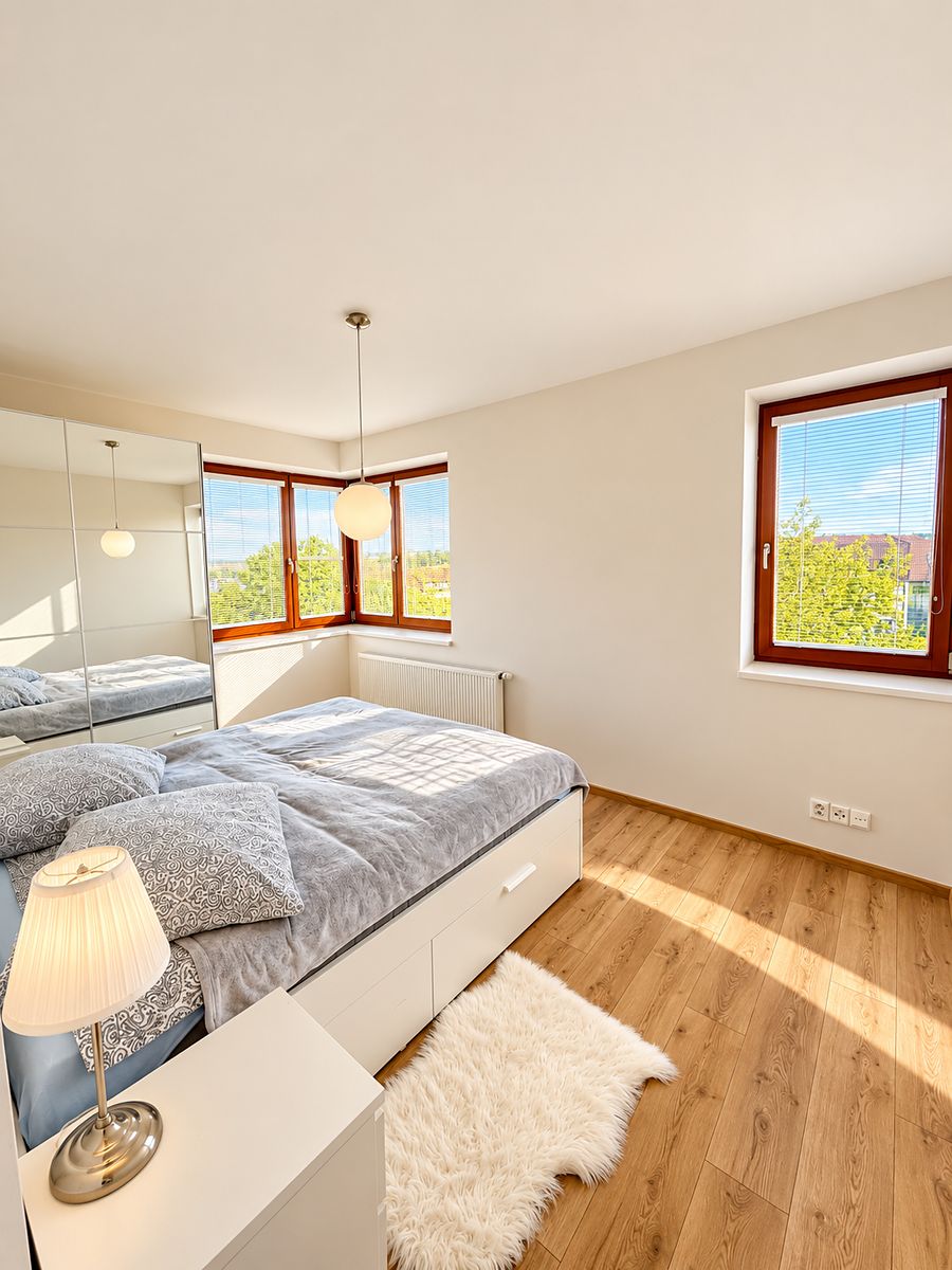 Pronájem bytu 3+kk 64 m²