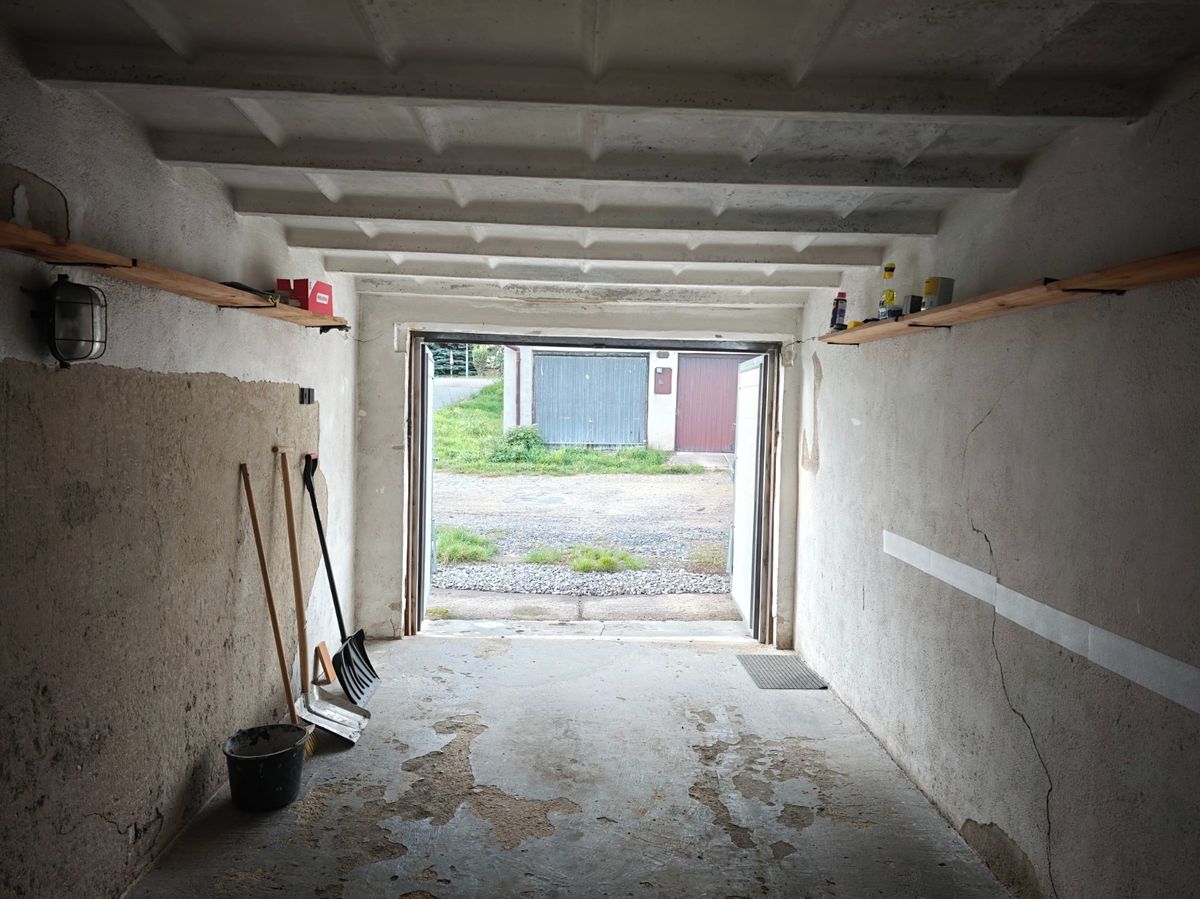 Pronájem garáže 21 m² – fotografie 3