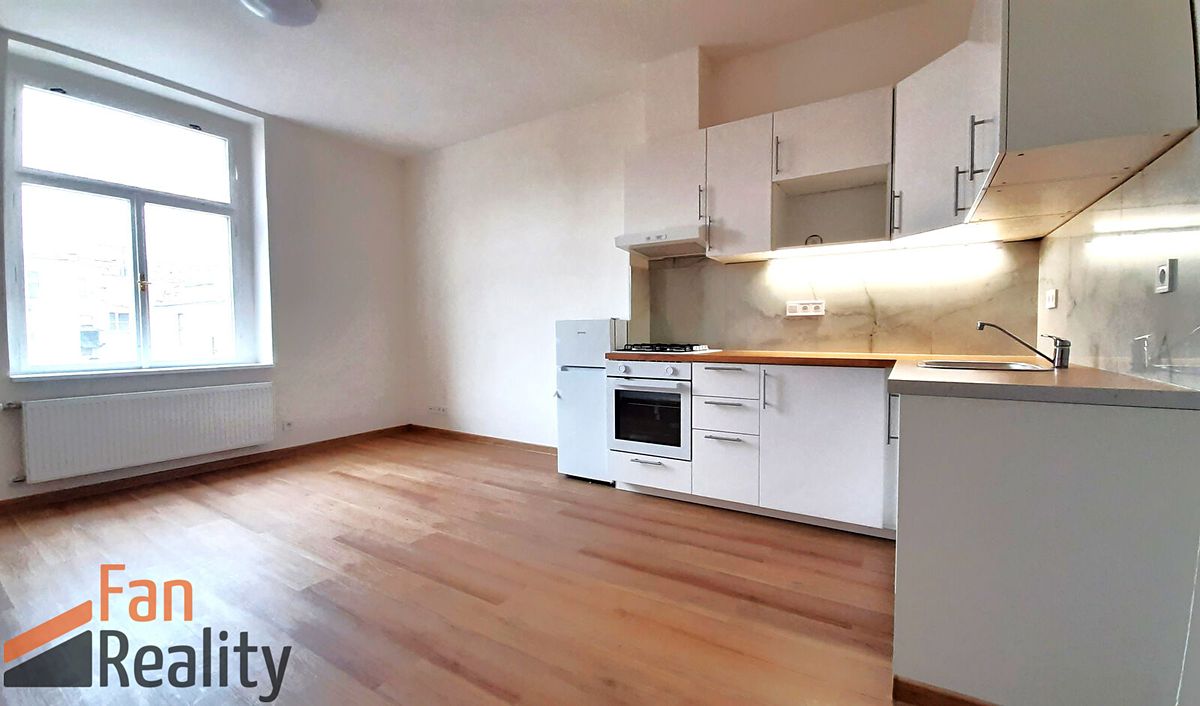 Pronájem bytu 2+kk 54 m²