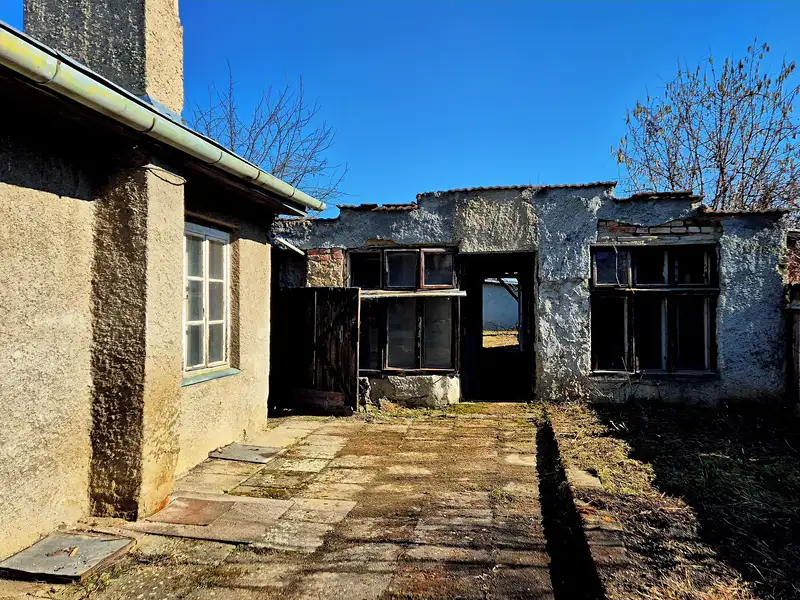 Prodej rodinného domu 316 m², pozemek 909 m², Bohuňovice – náhled fotky 3