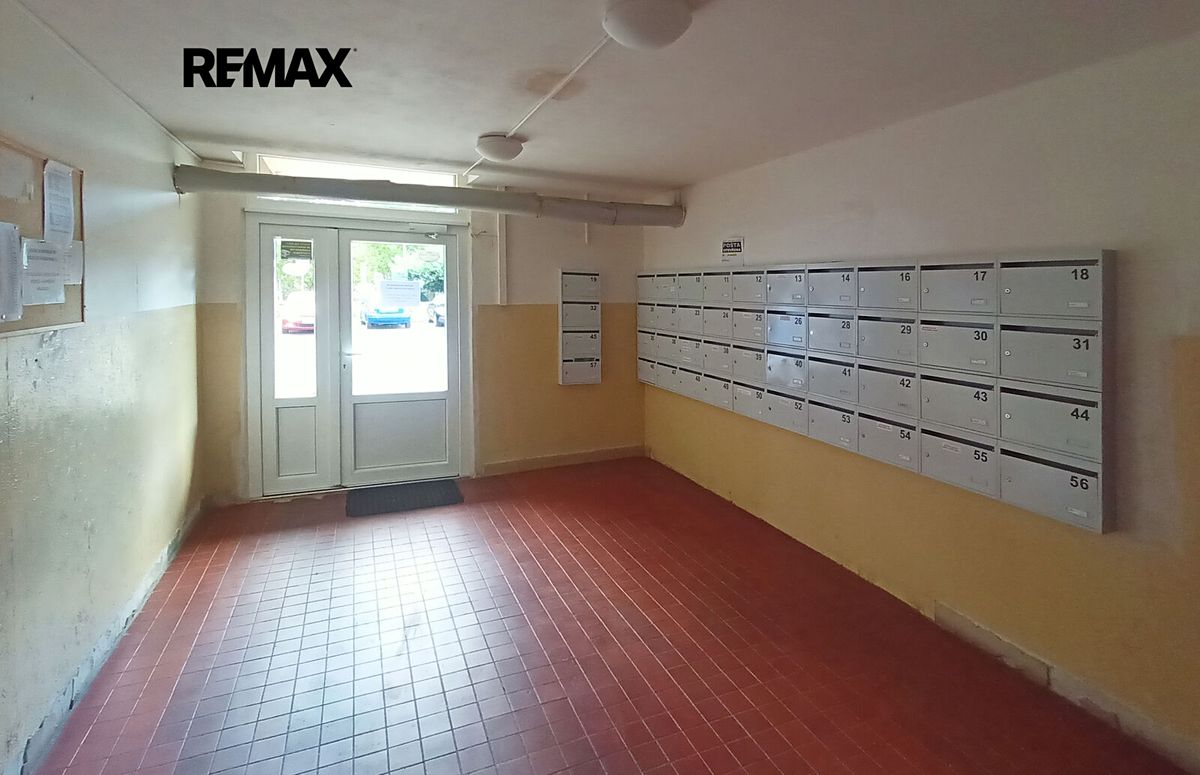 Pronájem bytu 1+kk 17 m² – fotografie 5