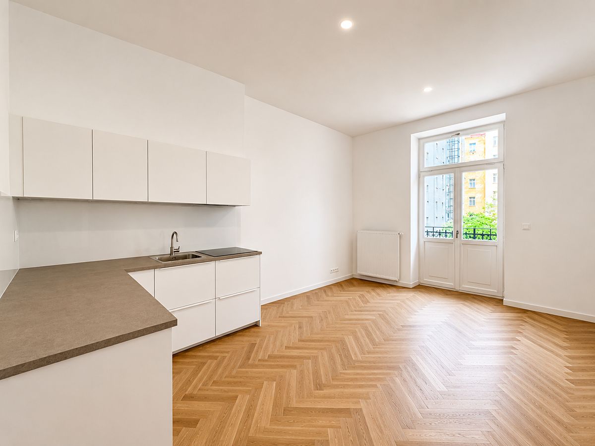 Pronájem bytu 2+kk 57 m², Praha – fotka 1 z 3