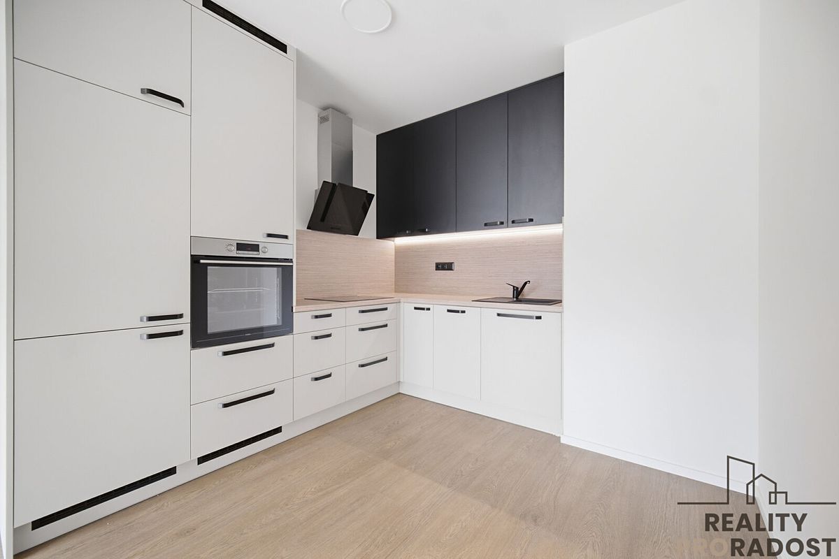 Pronájem bytu 2+kk 62 m²