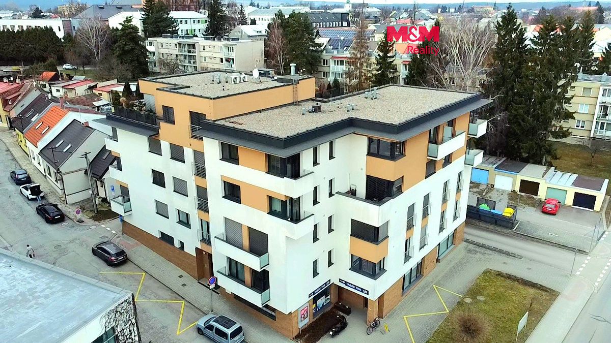 Prodej bytu 4+kk 103 m²