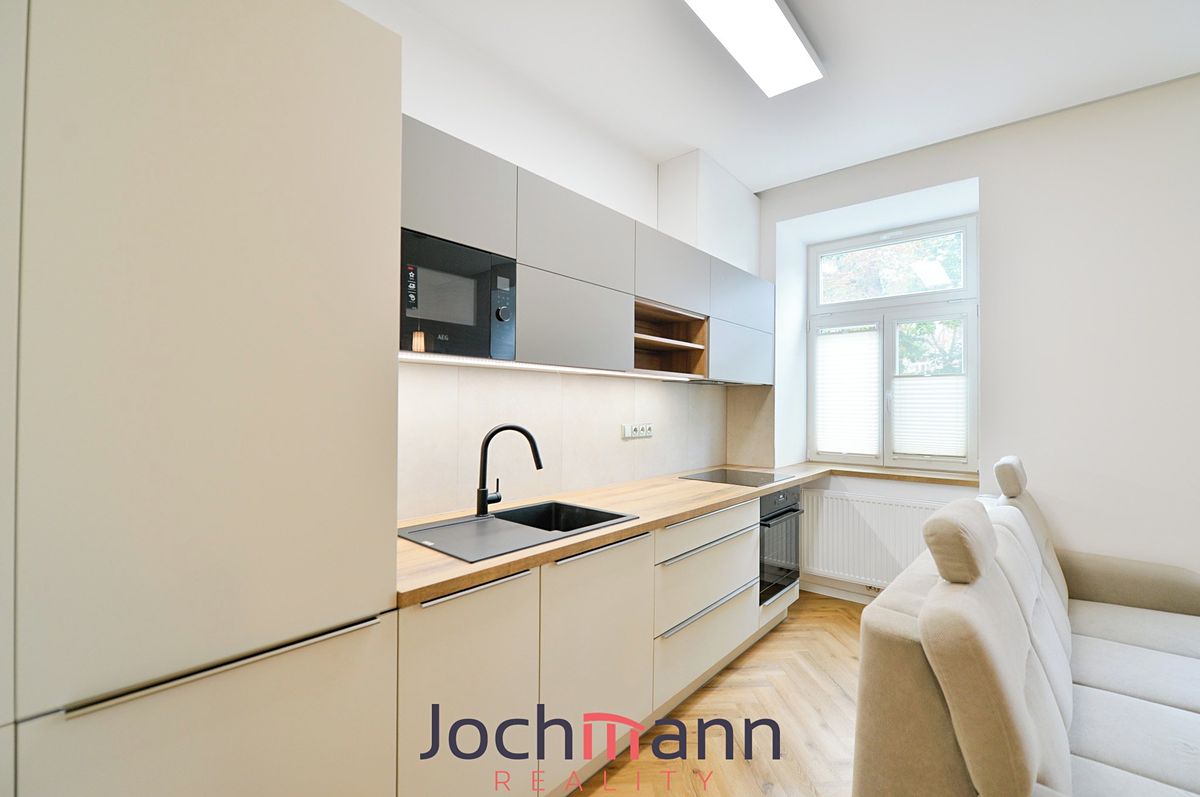 Pronájem bytu 2+kk 57 m²