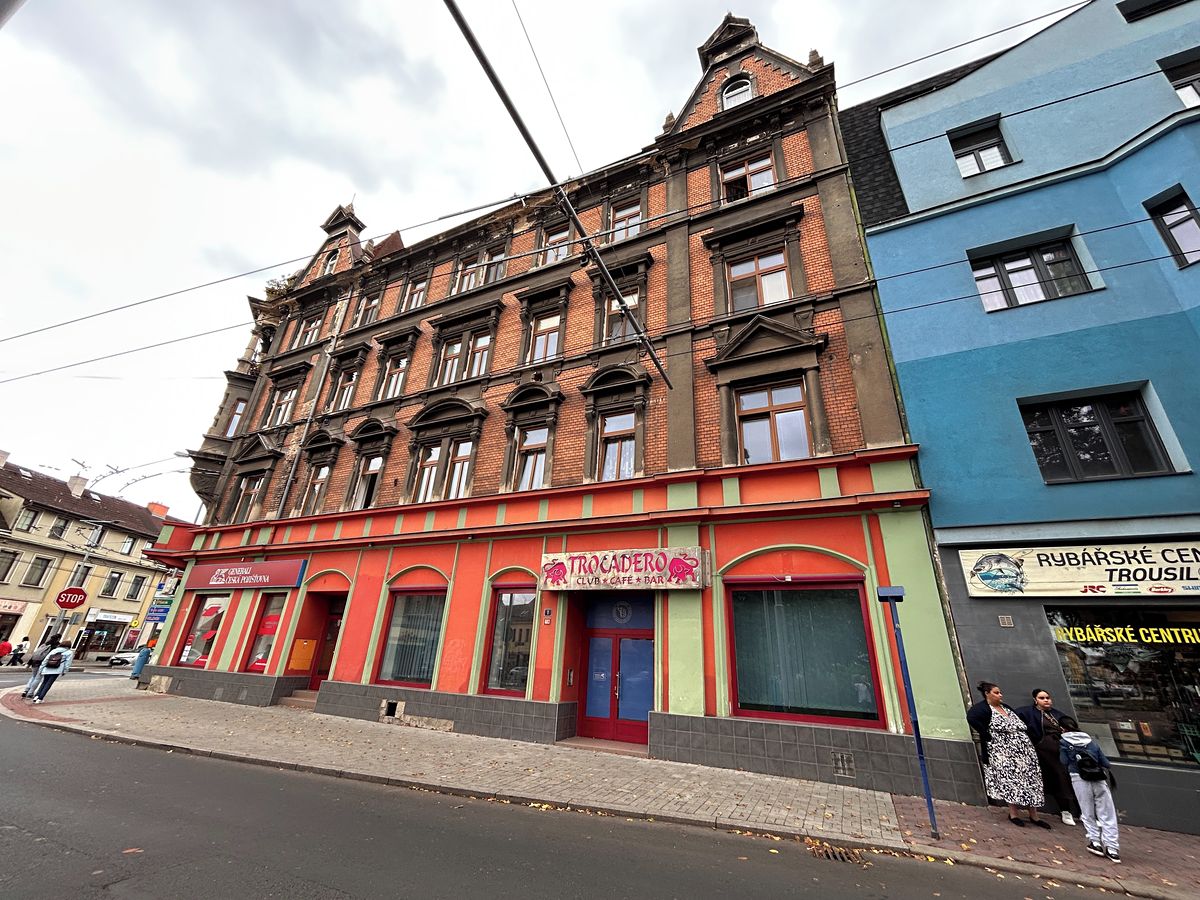 Pronájem kanceláře 150 m² – fotografie 2