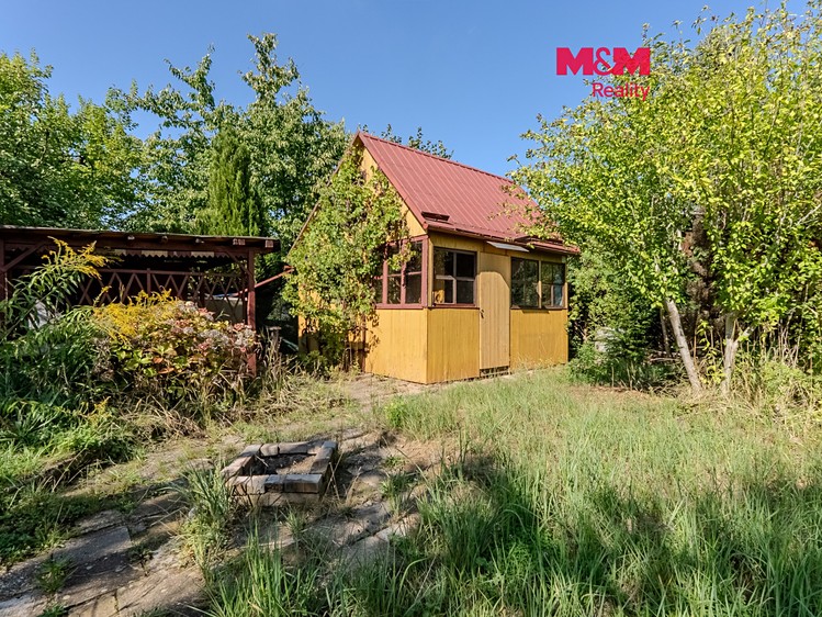 Grundstück zum Kauf, 328 m² (1 von 11)