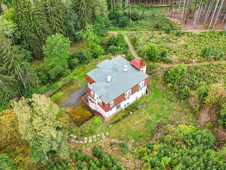Комерційне приміщення на продаж, 899 м² (87 з 100)