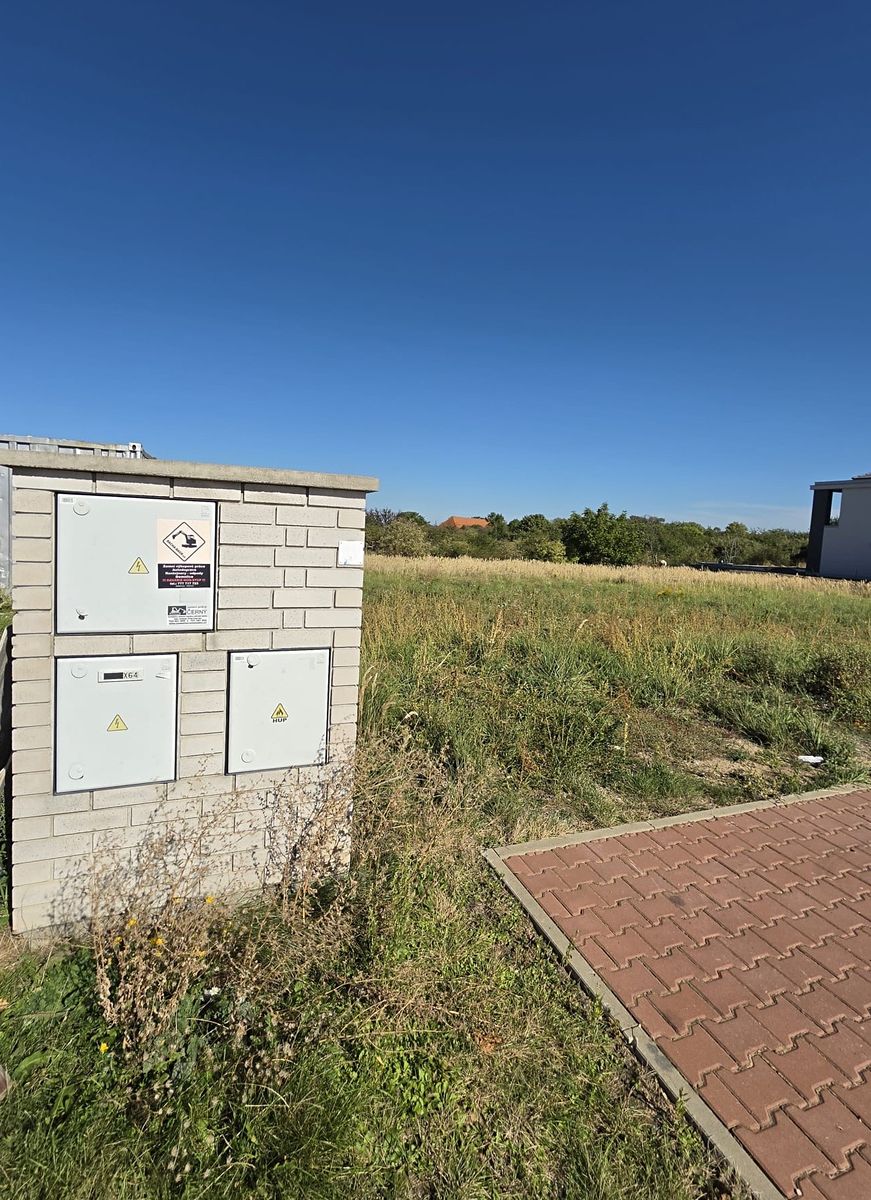 Prodej stavebního pozemku 1204 m² – fotografie 4
