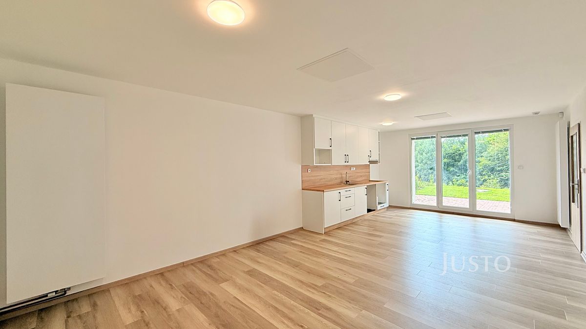 Pronájem bytu 2+kk 65 m² – fotografie 5