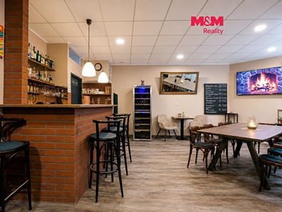 Pronájem obchodního prostoru 76 m²