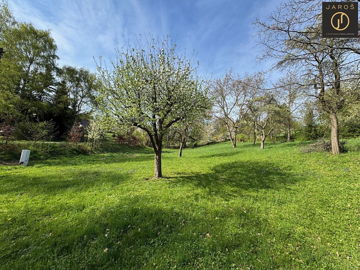 Prodej stavebního pozemku 3412 m²