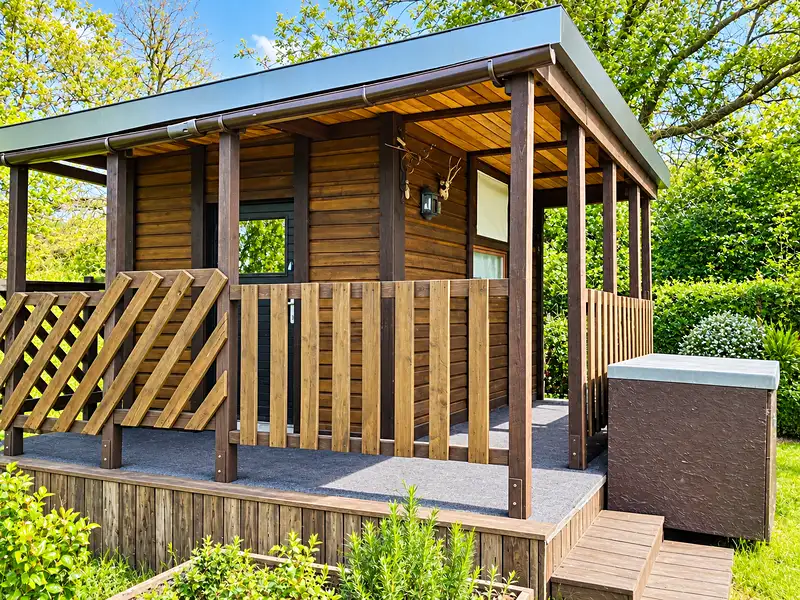 Prodej chaty 30 m², pozemek 323 m², Nové Strašecí – náhled fotky 2