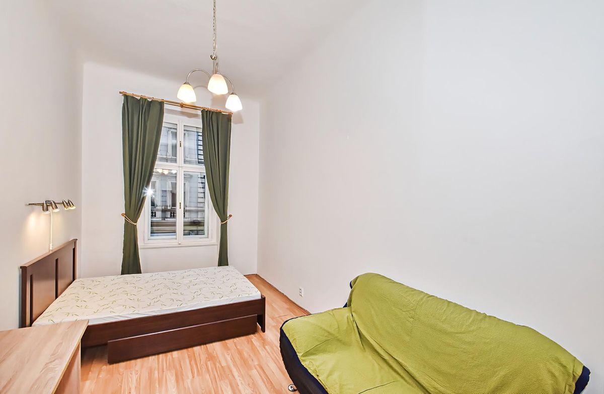 Pronájem bytu 1+1 35 m² – fotografie 4