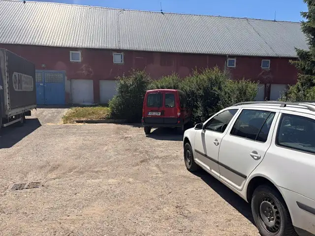 Pronájem výrobní haly, prostoru 320 m², Tlumačov – náhled fotky 1