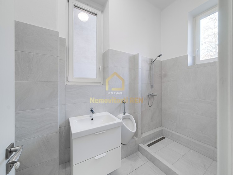 Комерційне приміщення в оренду, 113 м² (15 з 15)