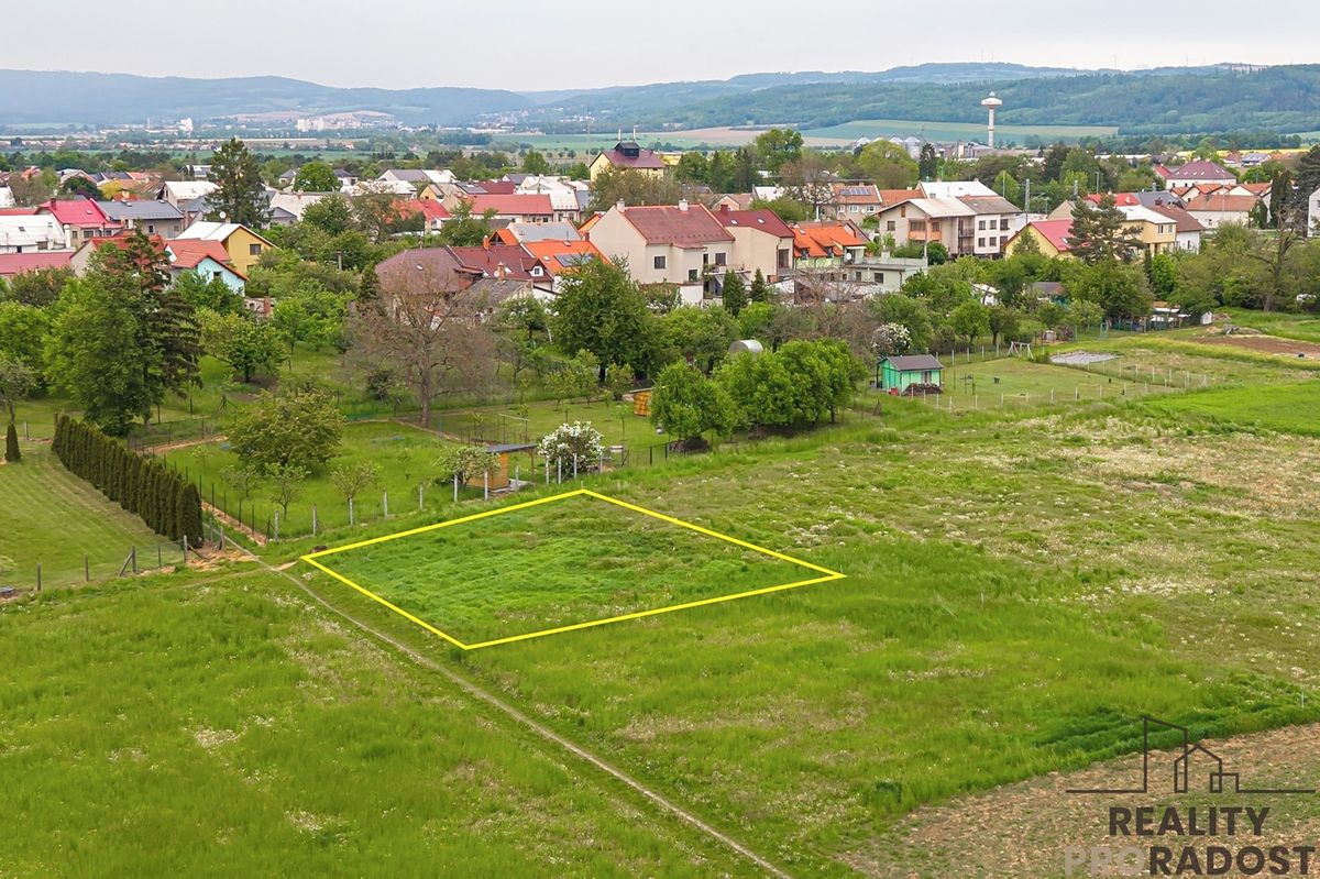 Prodej stavebního pozemku 629 m² – fotografie 2