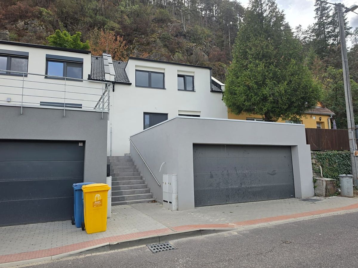 Prodej rodinného domu 179 m², pozemek 109 m²