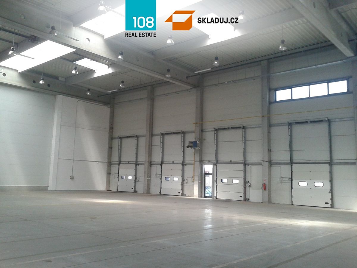Pronájem skladového prostoru 15000 m² – fotografie 5