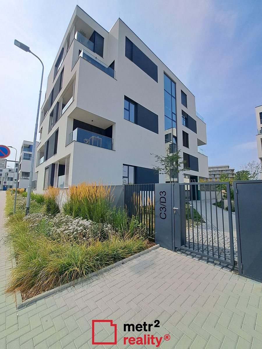 Pronájem bytu 1+kk 36 m²