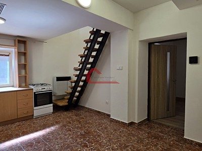 Pronájem bytu 1+1 45 m²