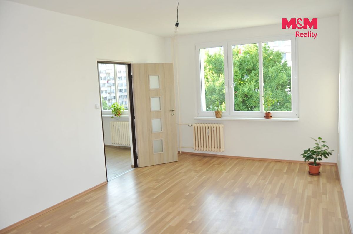 Pronájem bytu 2+1 67 m² – fotografie 3