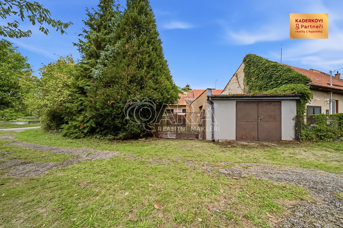 Prodej rodinného domu 102 m², pozemek 465 m² – fotografie 2