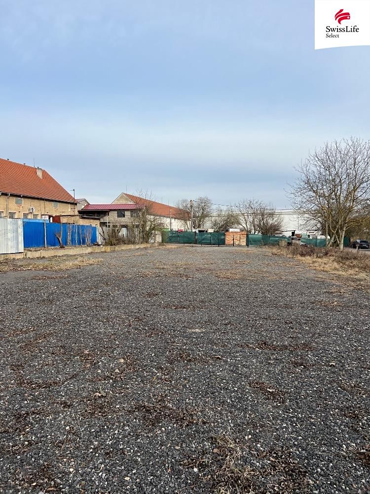 Pronájem komerčního pozemku 1100 m² – fotografie 5