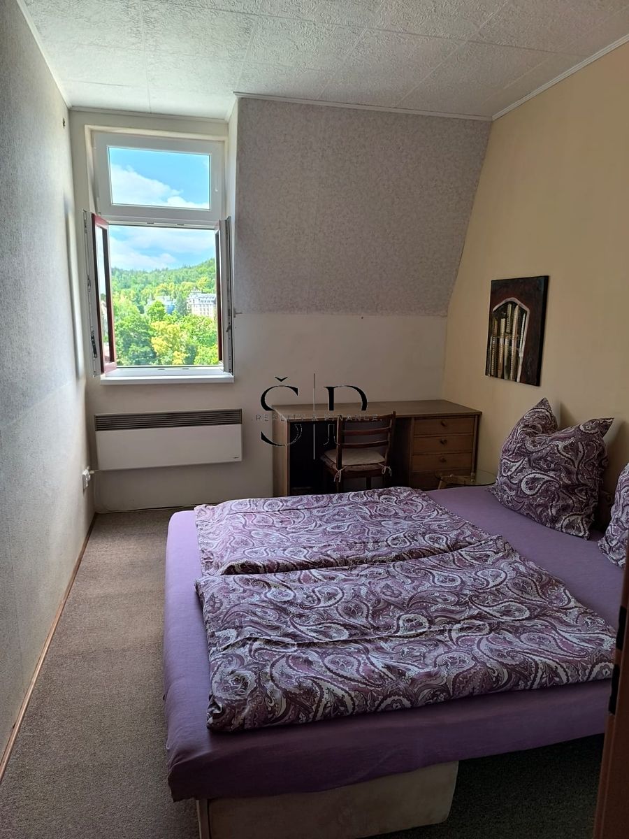 Pronájem bytu 2+kk 38 m² – fotografie 2