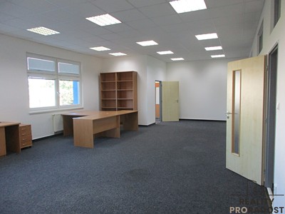 Pronájem kanceláře 105 m²