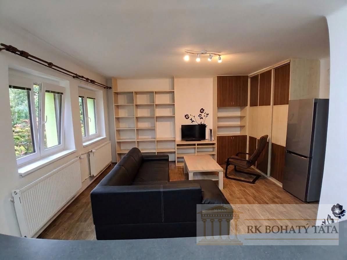 Pronájem rodinného domu 110 m², pozemek 848 m² – fotografie 5