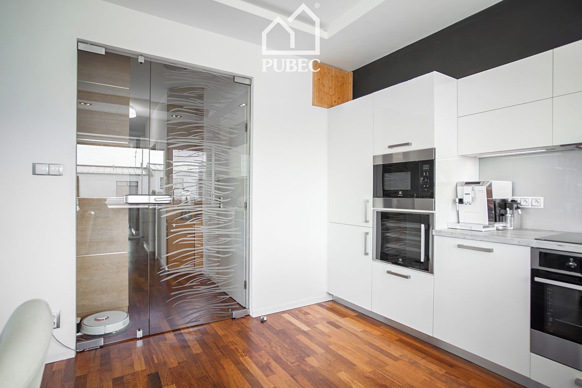 Pronájem bytu 3+kk 83 m² – fotografie 4