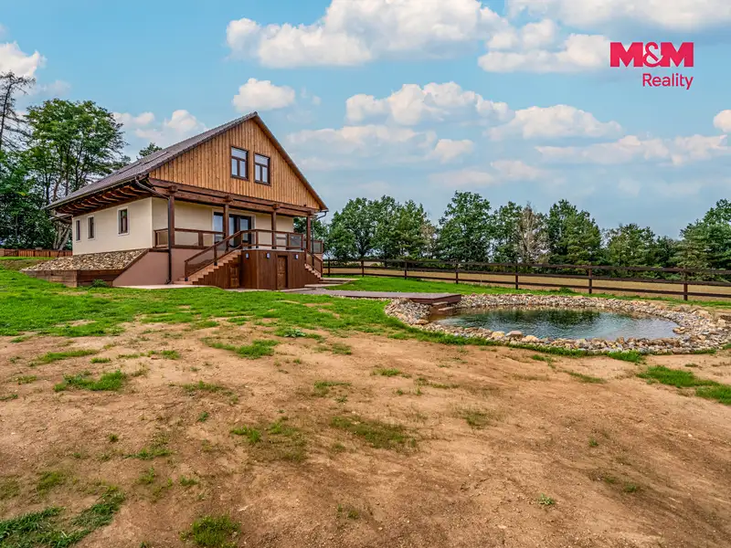 Prodej rodinného domu 221 m², pozemek 1624 m², Trhový Štěpánov – náhled fotky 2