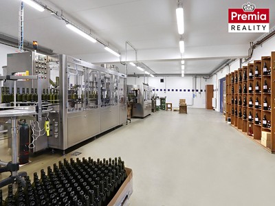 Gewerbefläche zum Kauf, 1.500 m² (2 von 38)