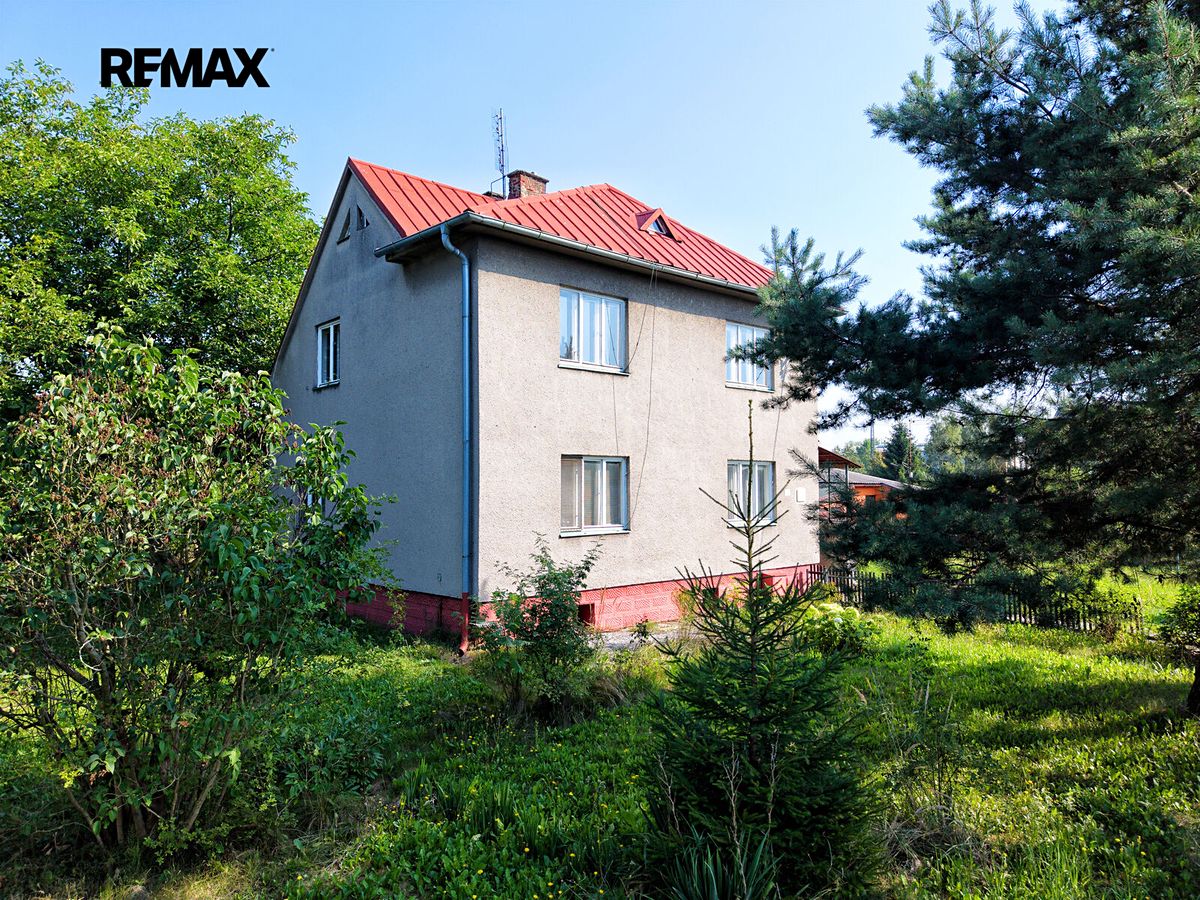 Prodej rodinného domu 158 m², pozemek 979 m² – fotografie 4