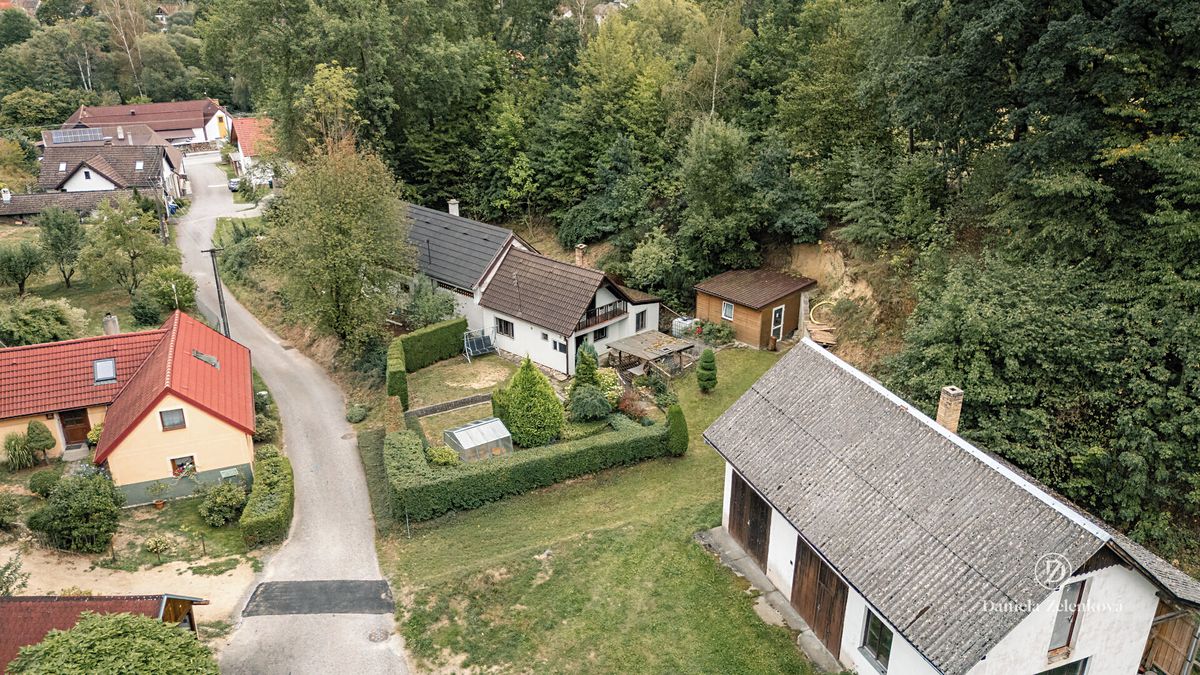 Prodej chaty 55 m², pozemek 739 m² – fotografie 3