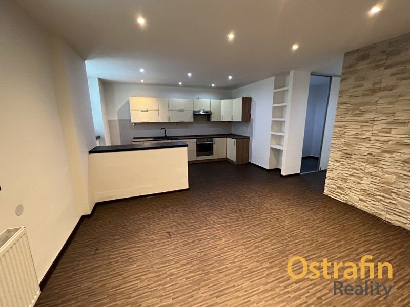 Pronájem bytu 2+kk 56 m²