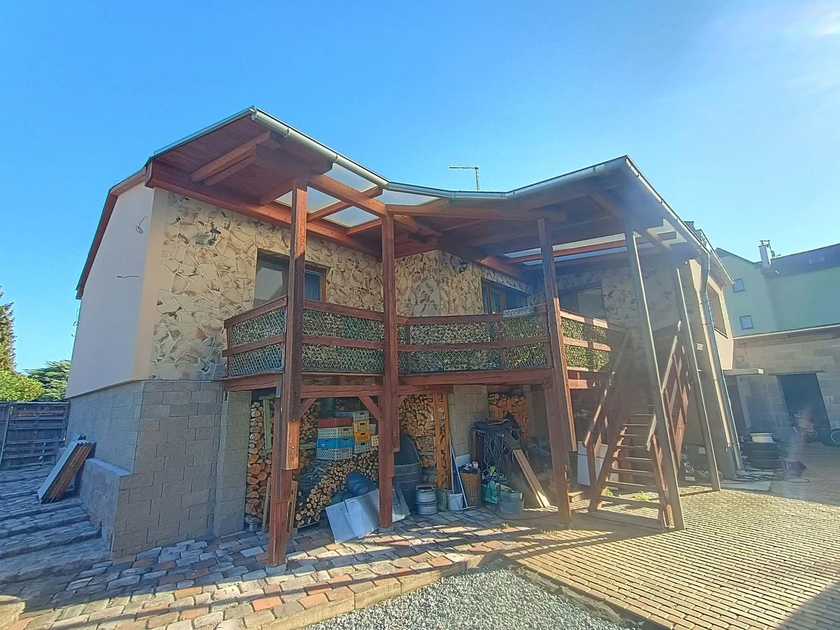 Prodej rodinného domu 268 m², pozemek 1347 m² – fotografie 4