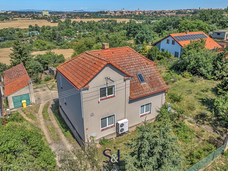Будинок на продаж, 240 м² (14 з 28)
