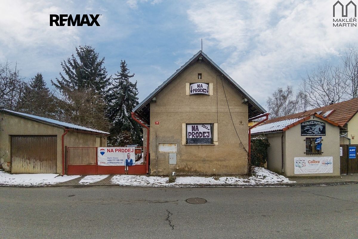 Prodej rodinného domu 140 m², pozemek 2352 m²