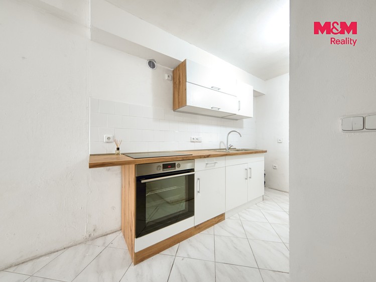 Wohnung 2+1 zum Kauf, 57 m² (9 von 13)