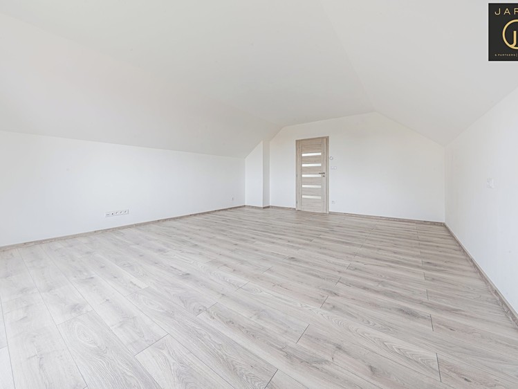 Prodej domu, 150 m² (16 z 23)