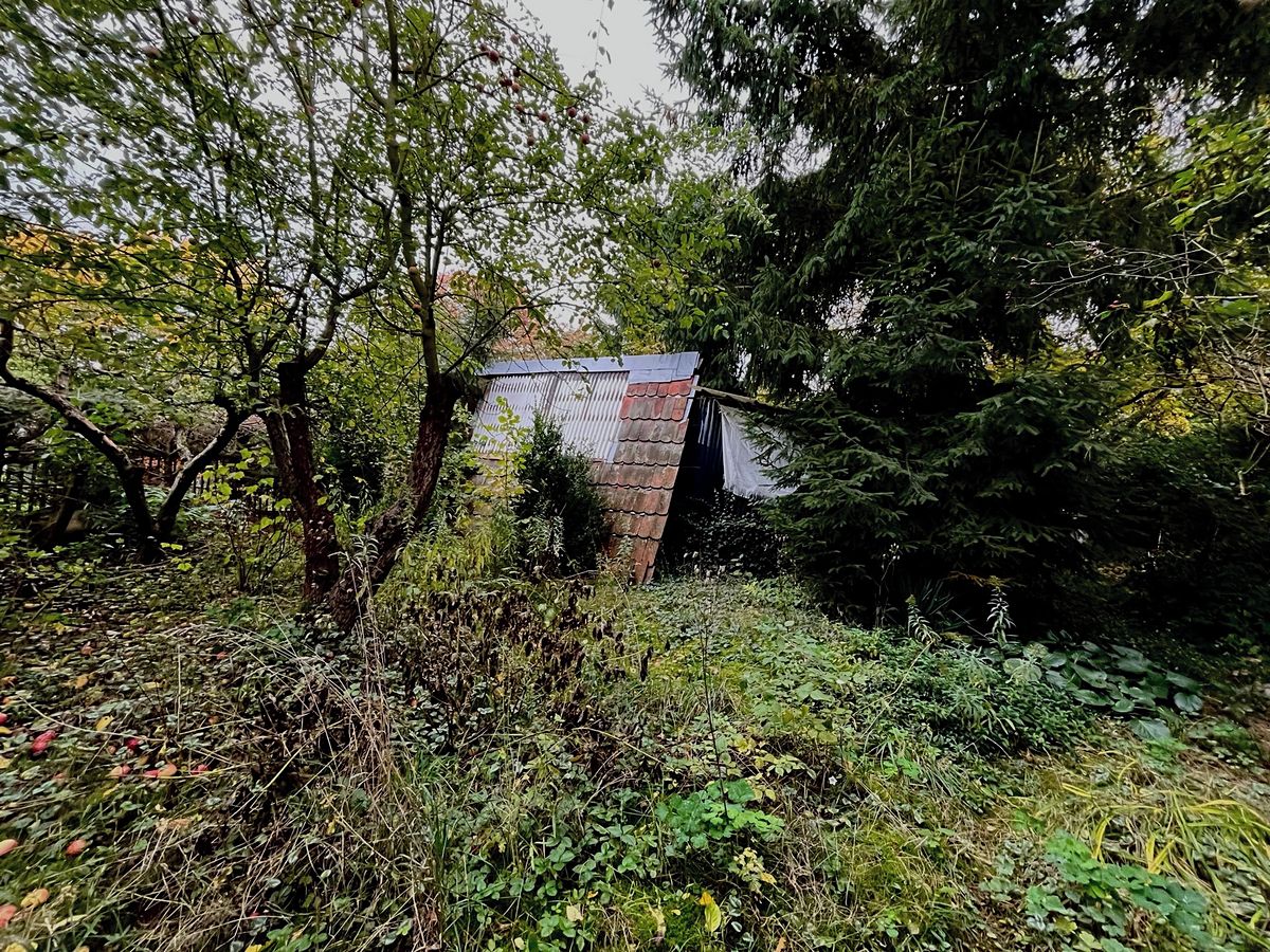 Prodej stavebního pozemku 484 m² – fotografie 5