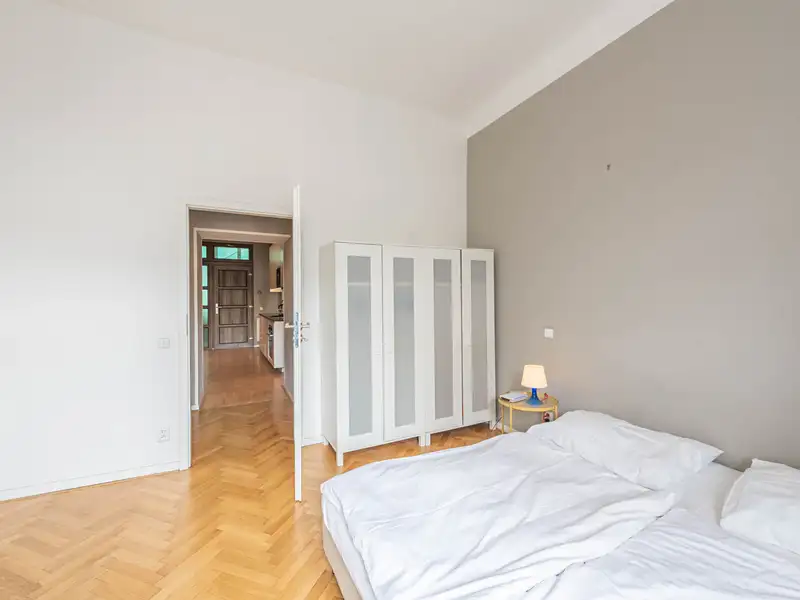 Pronájem bytu 1+1 38 m², Praha – náhled fotky 2