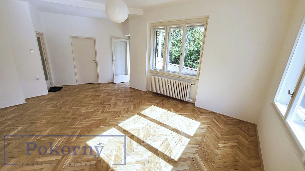 Pronájem bytu 3+1 79 m² – fotografie 2