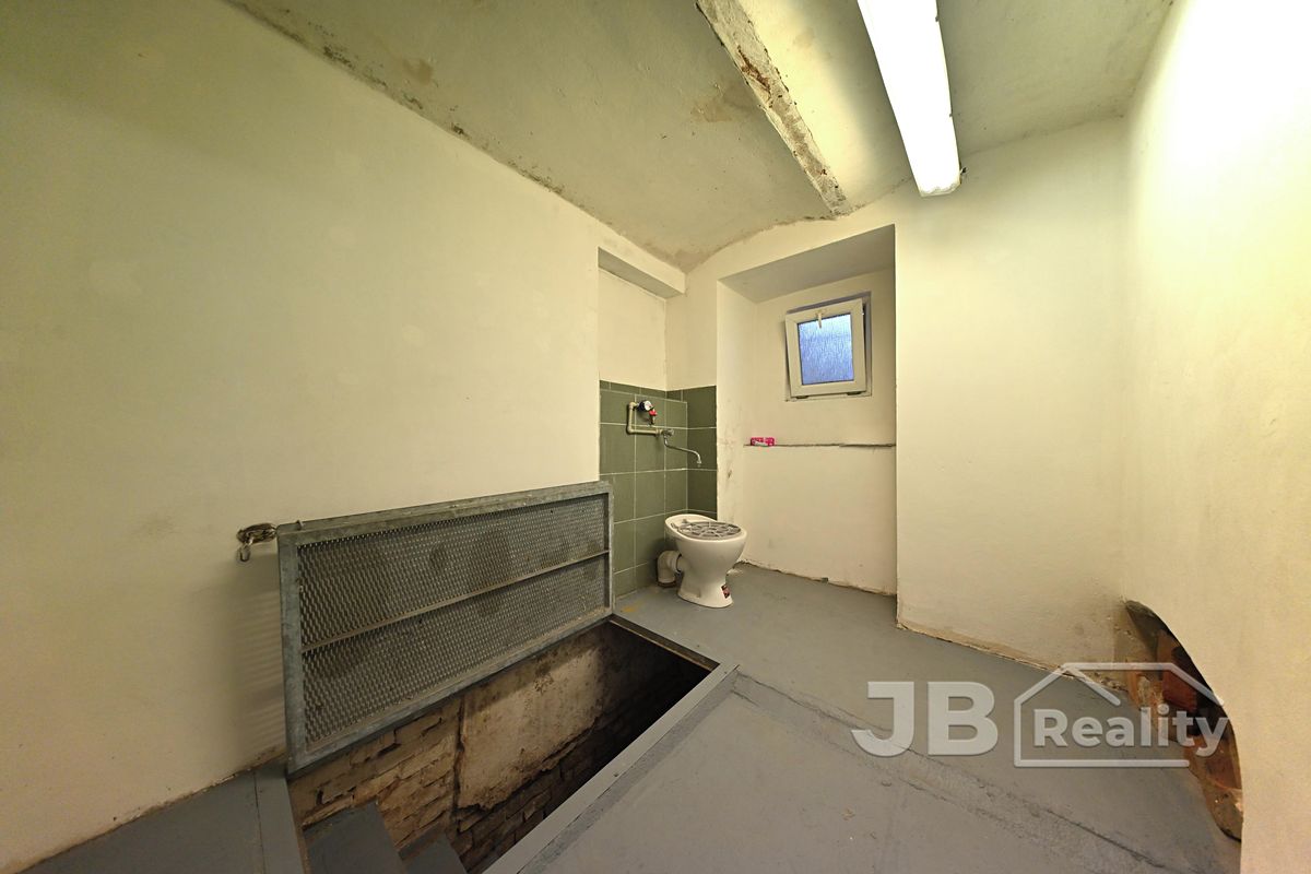 Prodej garáže 27 m² – fotografie 4
