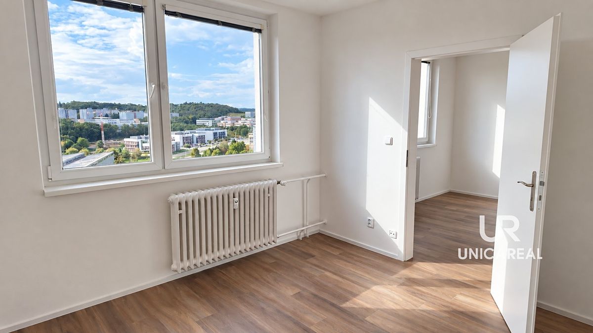Pronájem bytu 2+kk 32 m² – fotografie 2